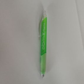Stylo vert personnalisé
